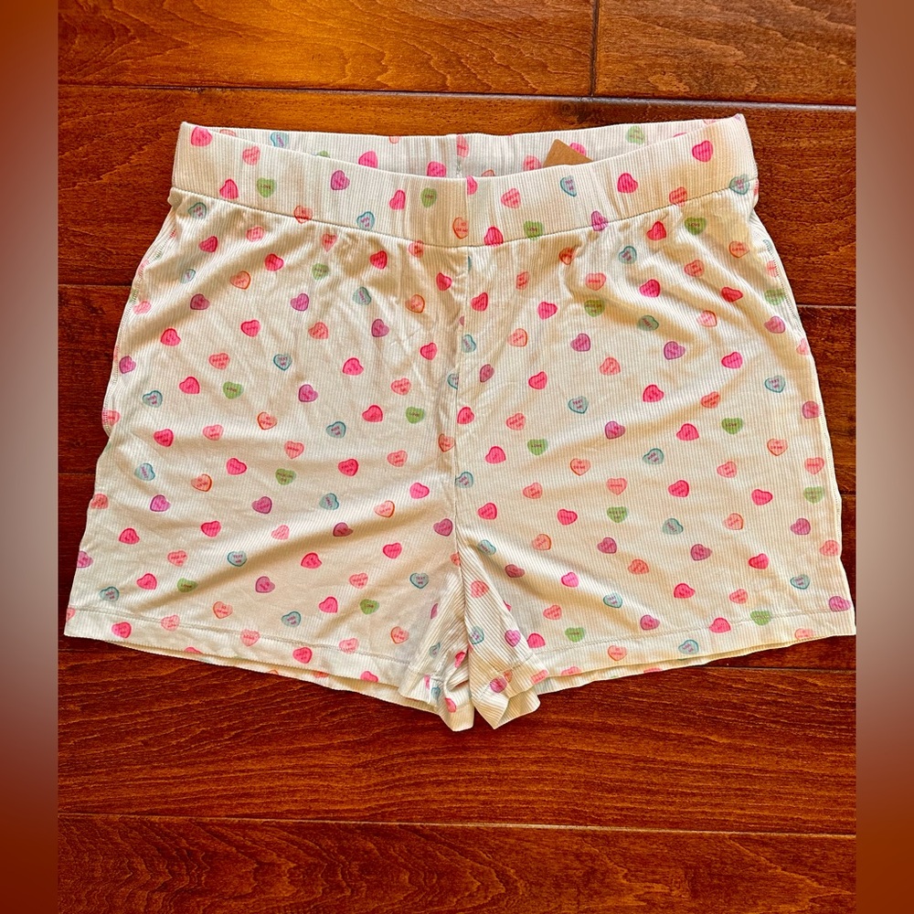 Skims Soft Lounge Short Cloud Candy Heart Print